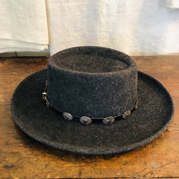 Vintage Accessories - ♥️ Vintage ♥️ Wool Felt Hat